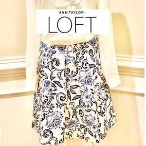 Ann Taylor Loft pleated A-line Skirt, Size 6